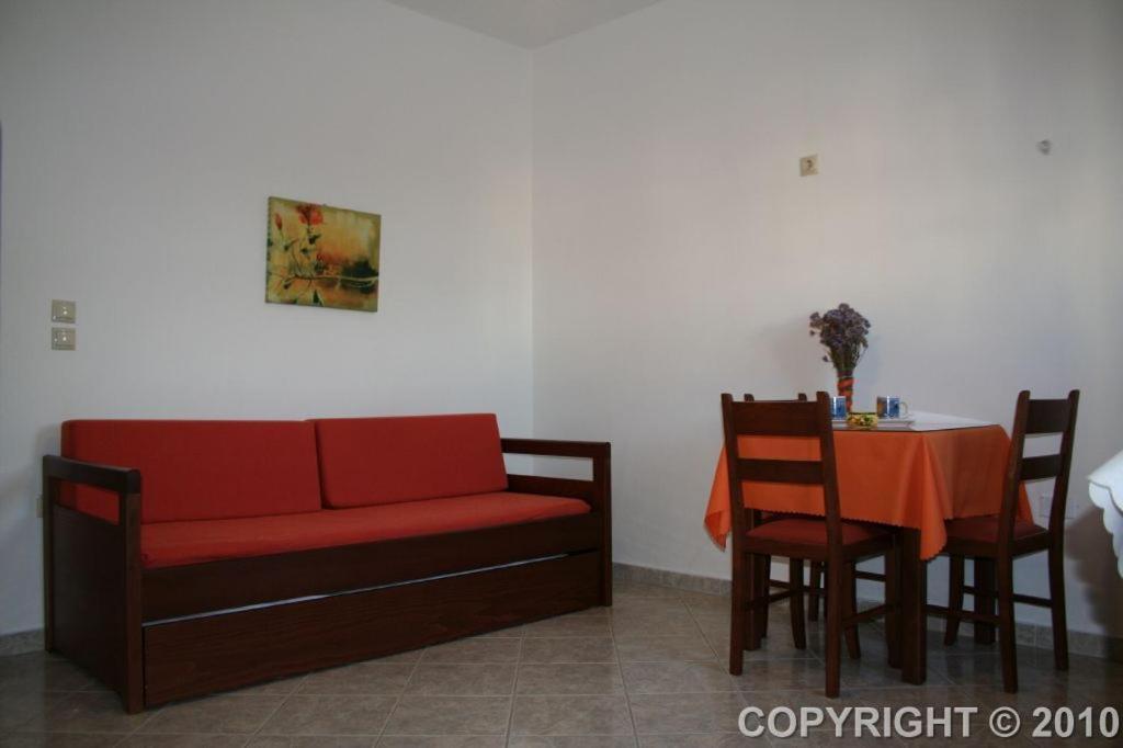 Agia Anna  Margaritis Apartments מראה חיצוני תמונה