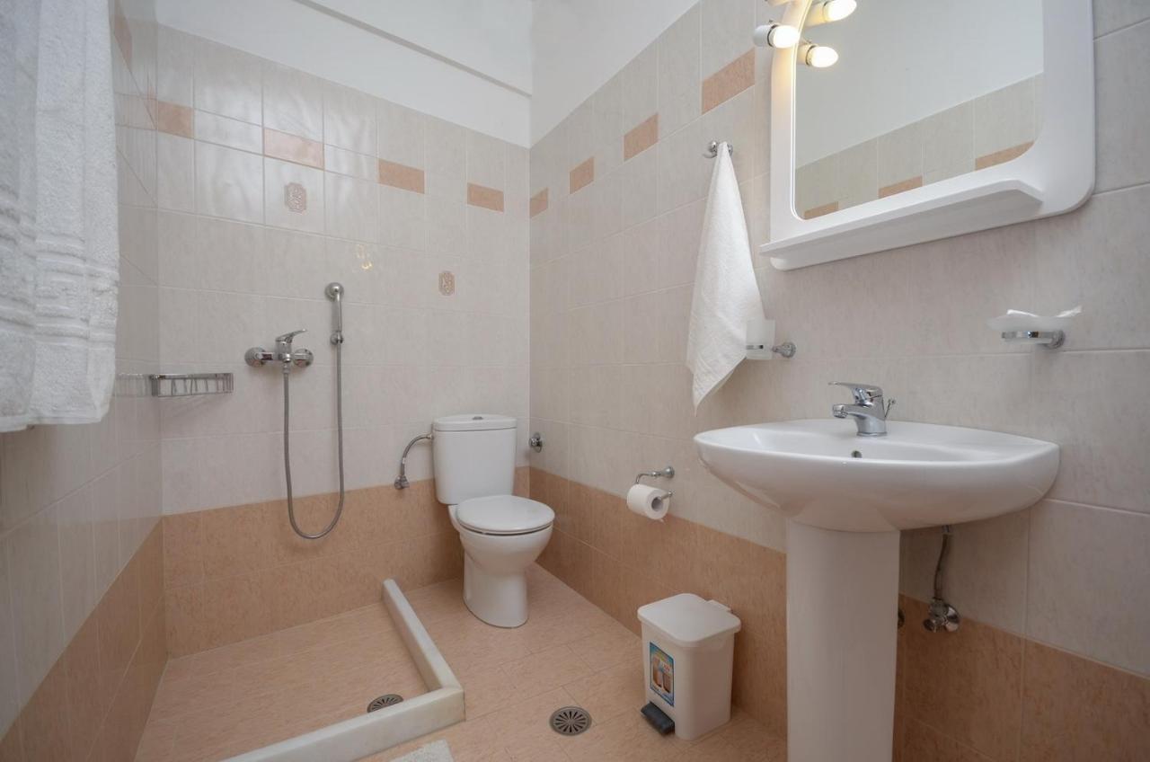 Agia Anna  Margaritis Apartments מראה חיצוני תמונה